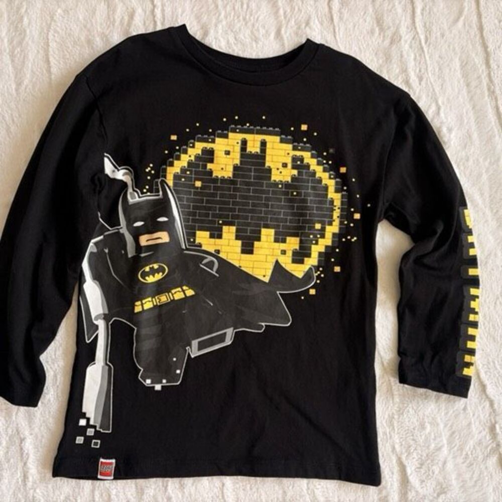 LEGO Batman Long Sleeve Shirt Boys Size 5-6 Years Black Graphic Tee